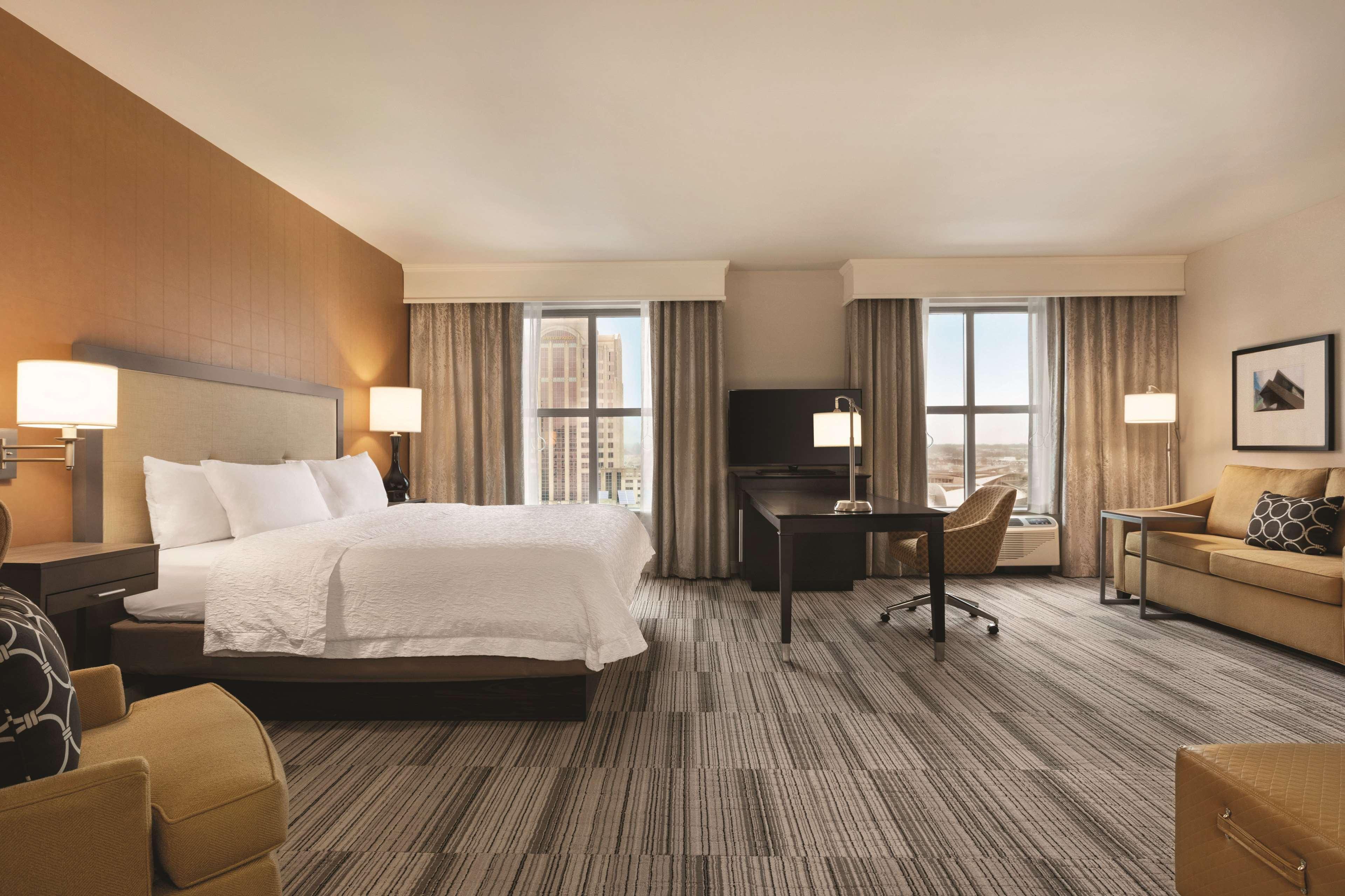 Hampton Inn & Suites - Roanoke-Downtown, Va Εξωτερικό φωτογραφία
