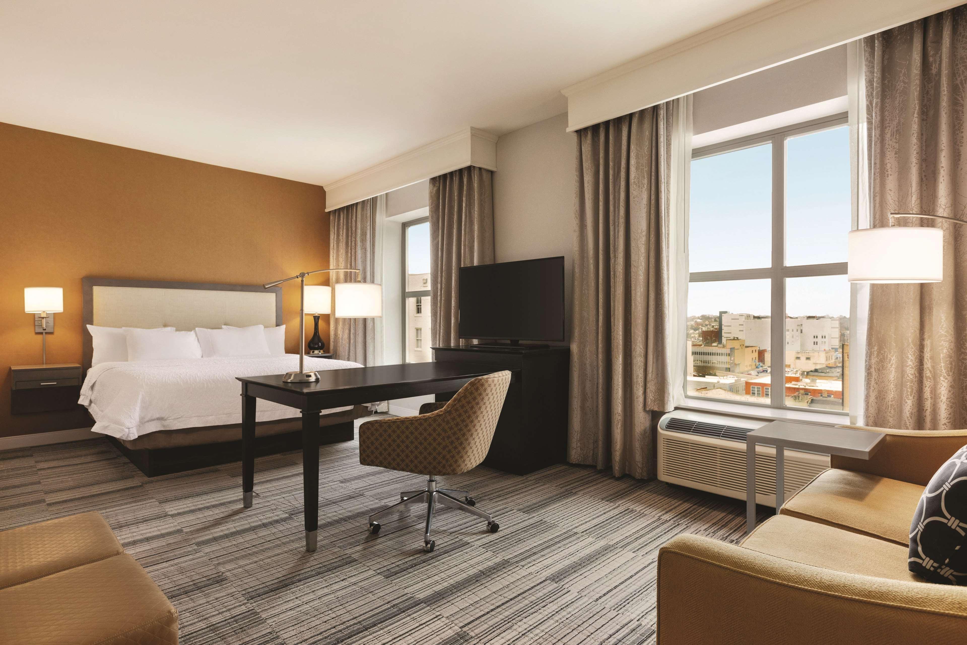 Hampton Inn & Suites - Roanoke-Downtown, Va Εξωτερικό φωτογραφία