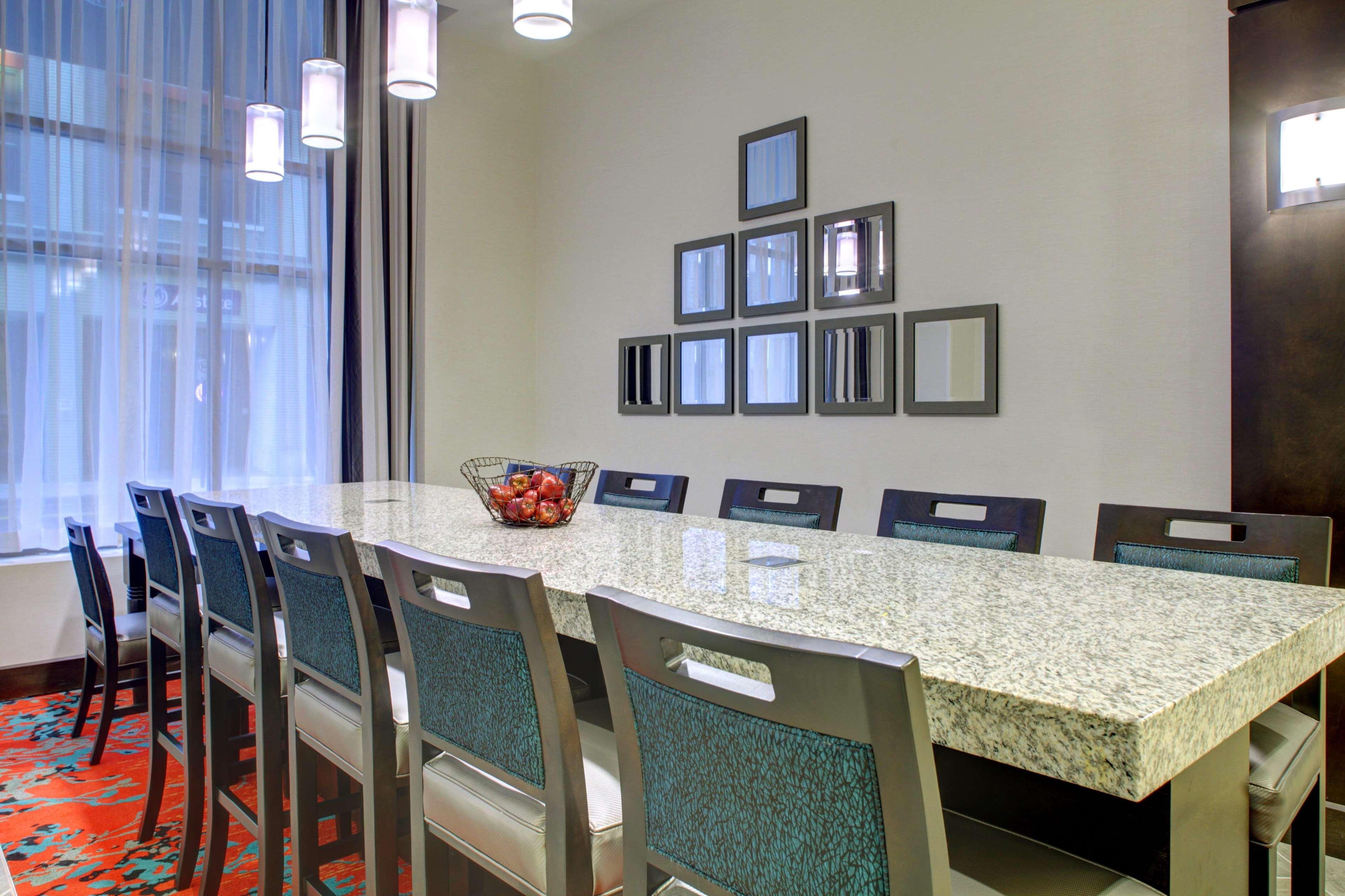 Hampton Inn & Suites - Roanoke-Downtown, Va Εξωτερικό φωτογραφία